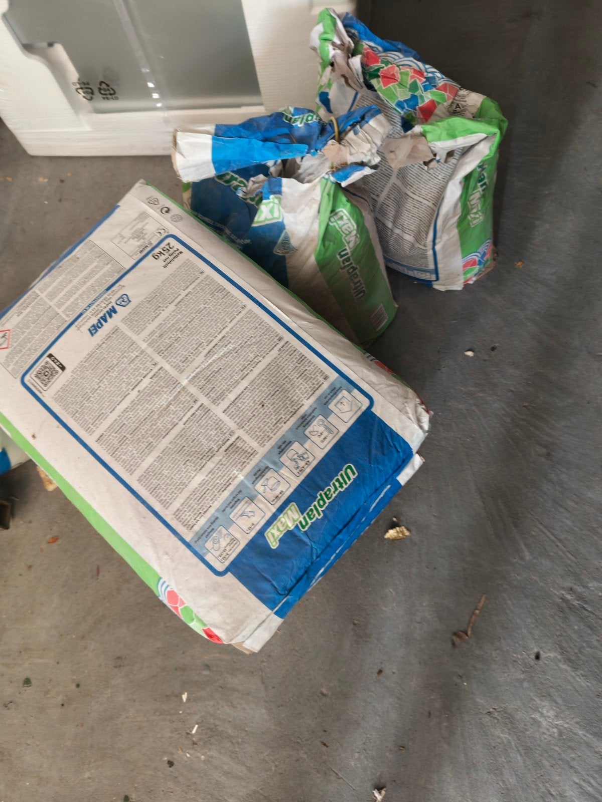 Mapei Ultraplan Maxi - Egalisatiemortel 25kg, Doe-het-zelf en Verbouw, Tegels, Ophalen, Overige typen, Nieuw, Minder dan 20 cm