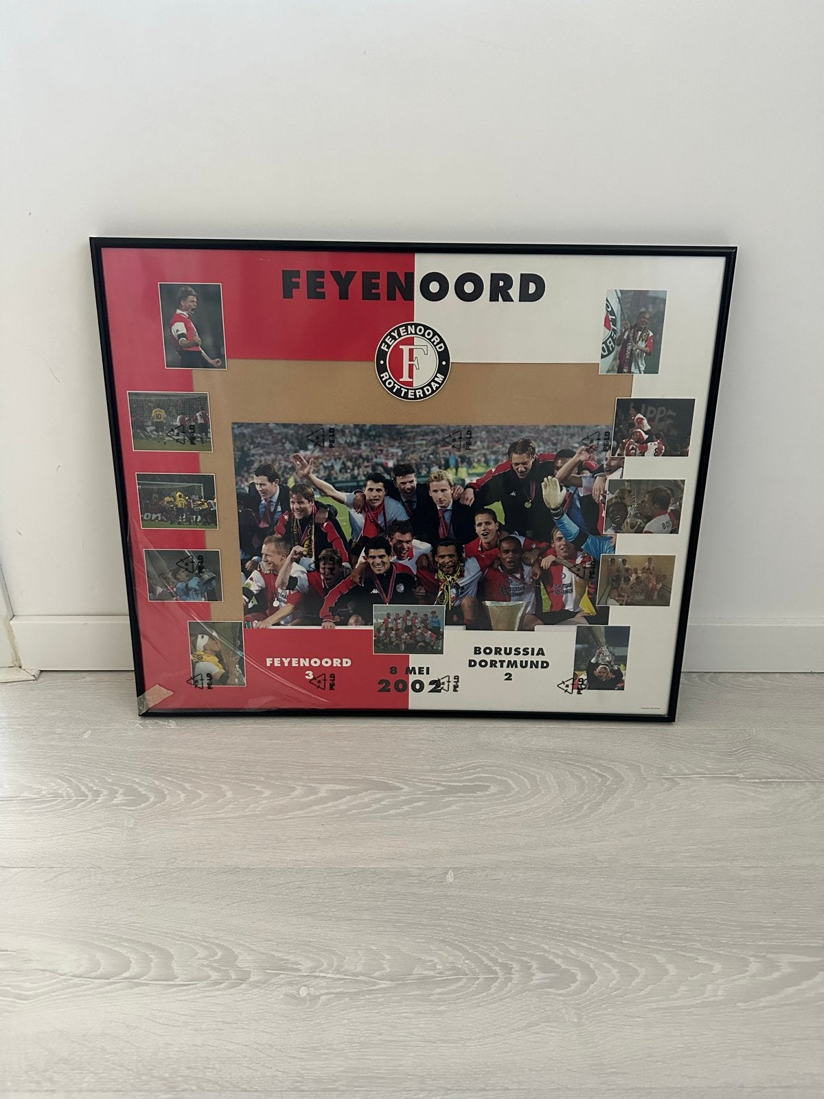 Feyenoord UEFA Cup Winnaar 2002 Ingelijst Officiële uitgave, Verzamelen, Ophalen of Verzenden, Zo goed als nieuw, Feyenoord, Poster, Plaatje of Sticker