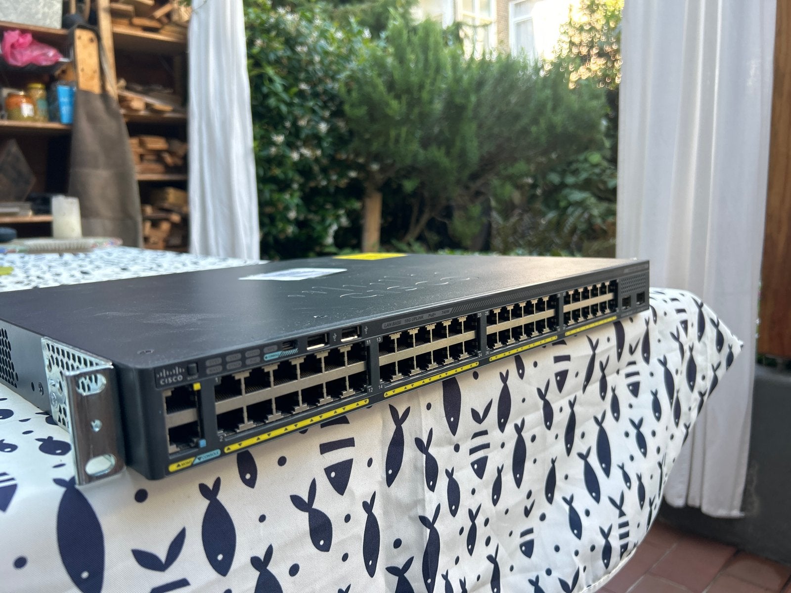 Cisco Catalyst 2960-X Switch - 48 poorten 740W Poee+ NO POWR, Ophalen of Verzenden, Niet werkend