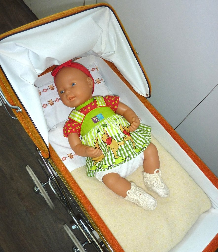 Retro/vintage poppenwagen met Baby-Born pop + kleding, Ophalen, Zo goed als nieuw, Overige typen