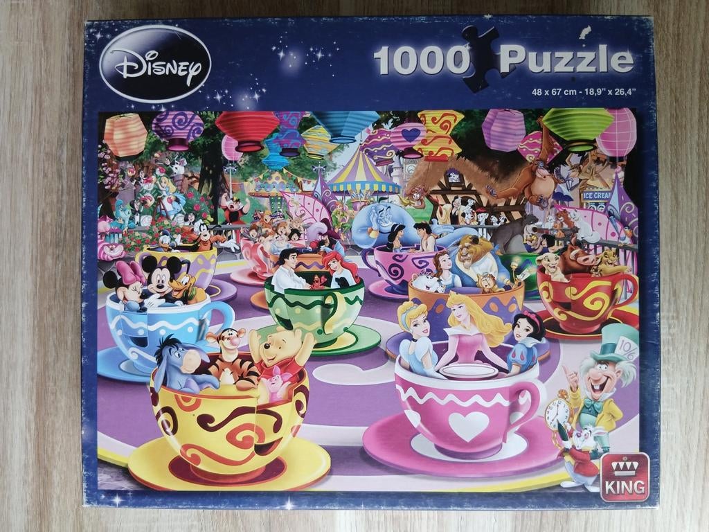 Disney Puzzel 1000 Stukjes - Theekopjes met Figuren, Ophalen, 500 t/m 1500 stukjes, Gebruikt, Legpuzzel