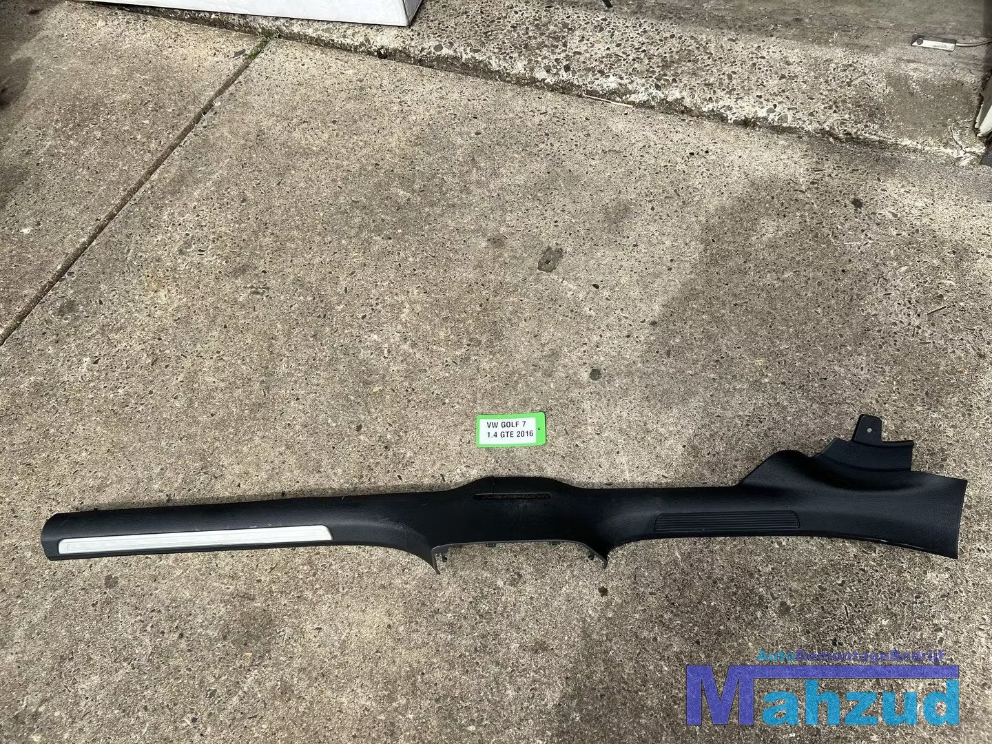 VW GOLF 7 Links dorpel lijst 5 deurs 2012-2021 5G4853369AT, Gebruikt, Volkswagen, Volkswagen AG, Berliner Ring 2
38440  Wolfsburg, DE