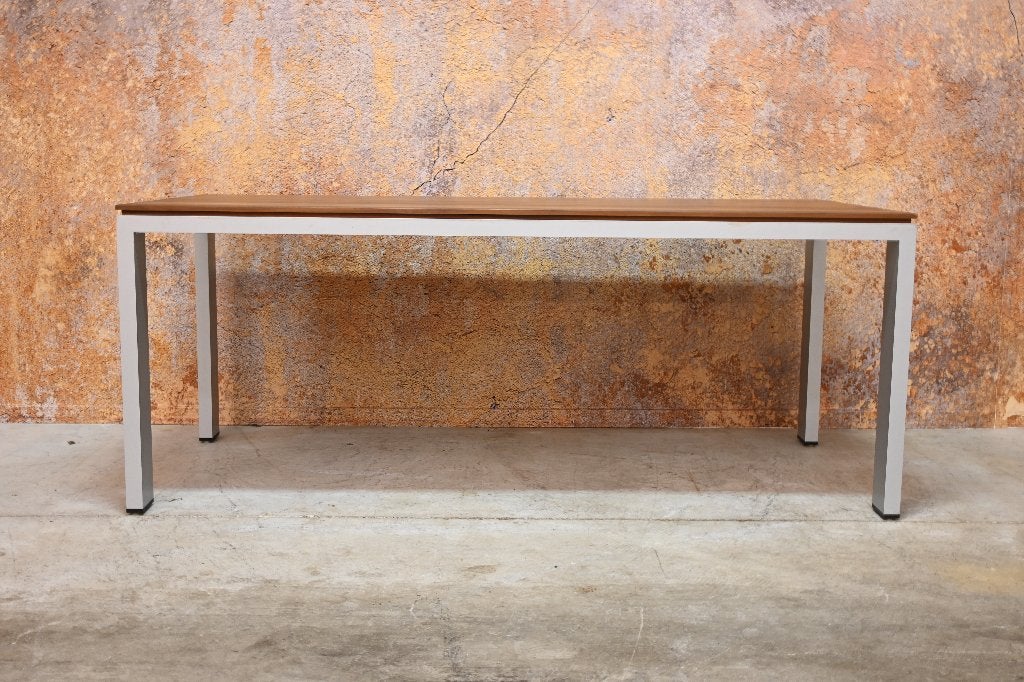 ZGANieuw! fraaie notenhouten Arco Graphic design tafel, Huis en Inrichting, Tafels | Eettafels, 200 cm of meer, Zo goed als nieuw