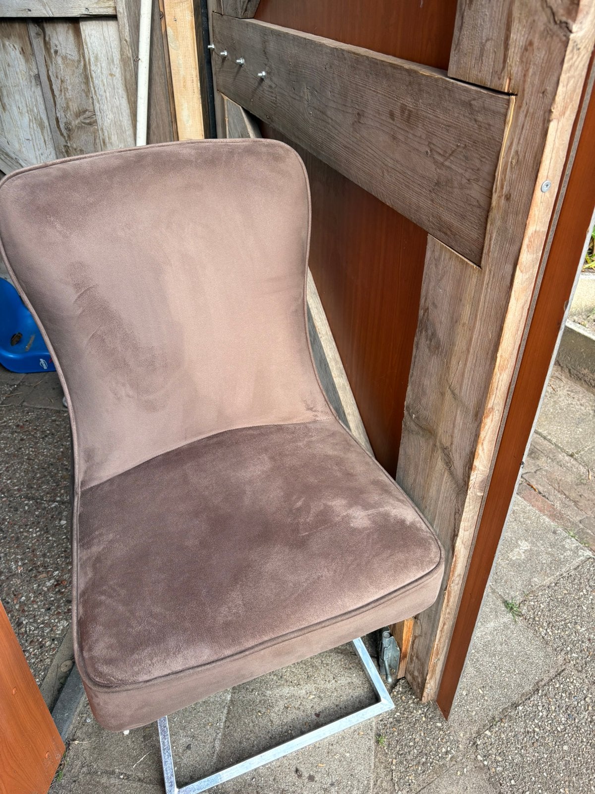 6 eetkamerstoelen bruin, Huis en Inrichting, Ophalen, Bruin, Zo goed als nieuw, Stof