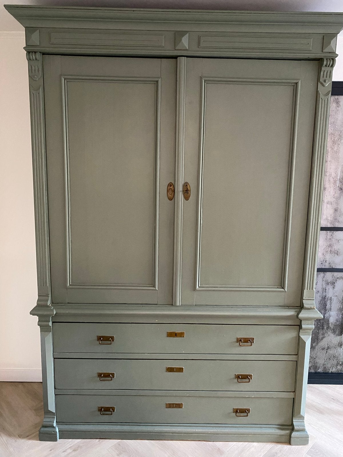 Brocante grenen kast met lades - Jade/Olijfgroen mat, Ophalen