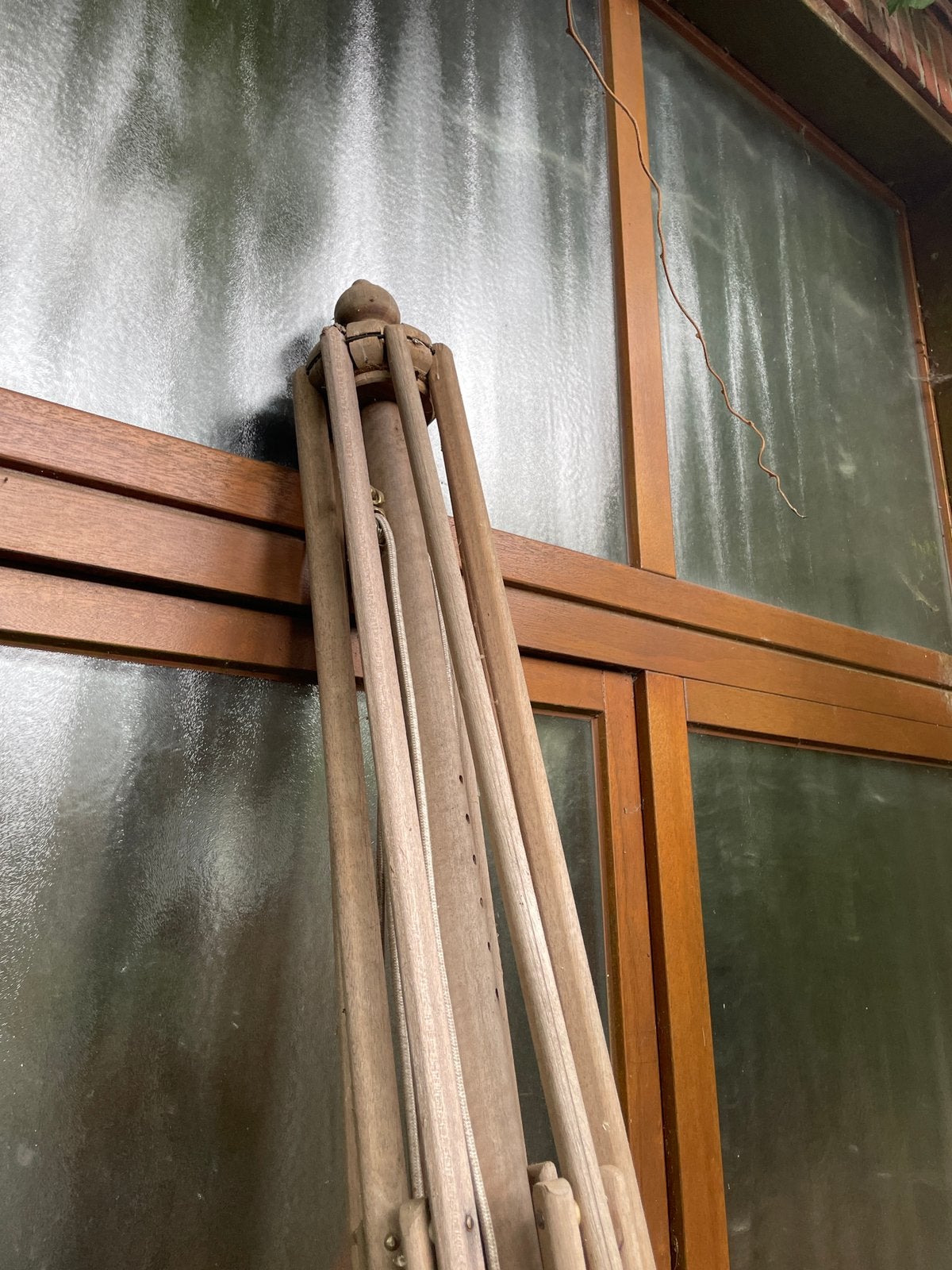 Houten parasol hardhout zonder doek, Tuin en Terras, Parasols, Ophalen, Zo goed als nieuw, Stokparasol