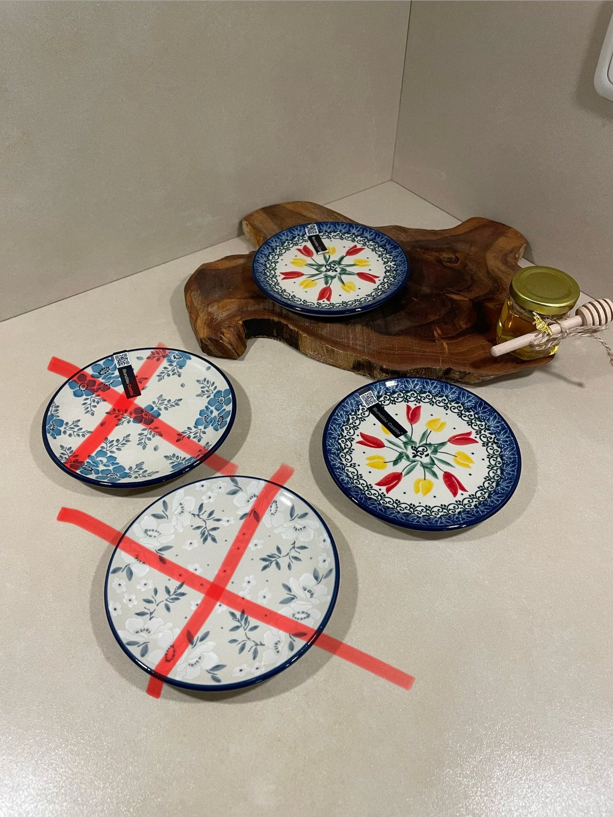 2 nieuwe Bunzlau cakeschaaltjes, 12,5 cm doorsnee, Overige merken, Nieuw, Ophalen of Verzenden, Schaal of Schalen