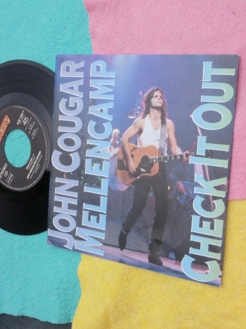 John Cougar Mellencamp - Check It Out., 7 inch, Zo goed als nieuw, Pop, Fotohoes