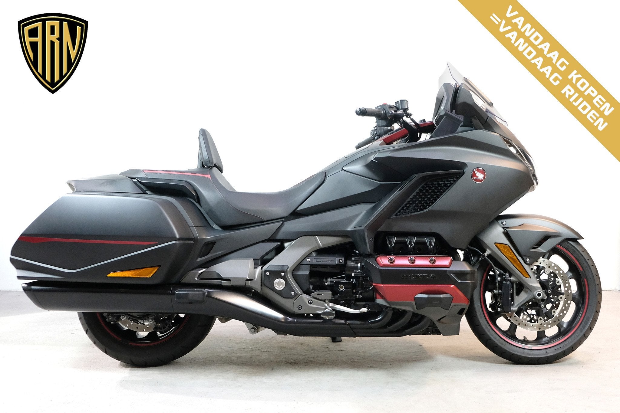 Honda GL 1800 Goldwing Bagger DCT (bj 2020), Bedrijf, Handvatverwarming, Meer dan 35 kW, Toermotor