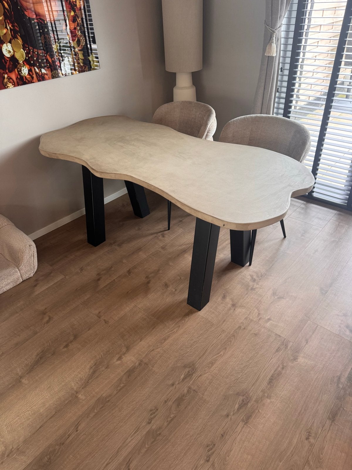Unieke organische eettafel - Zo goed als nieuw, Huis en Inrichting, Ophalen, Overige materialen, 50 tot 100 cm, Zo goed als nieuw
