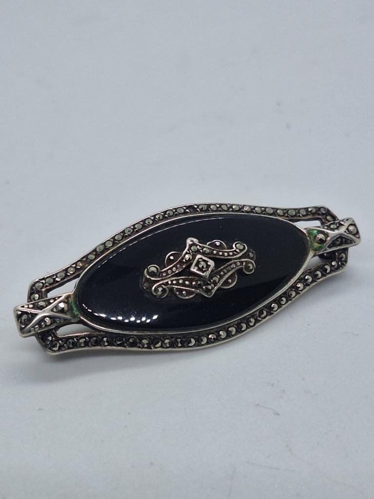 Elegante Zilveren Broche met Onyx - 4 cm, 4 tot 7 cm, Zwart, Ophalen of Verzenden, Met edelsteen