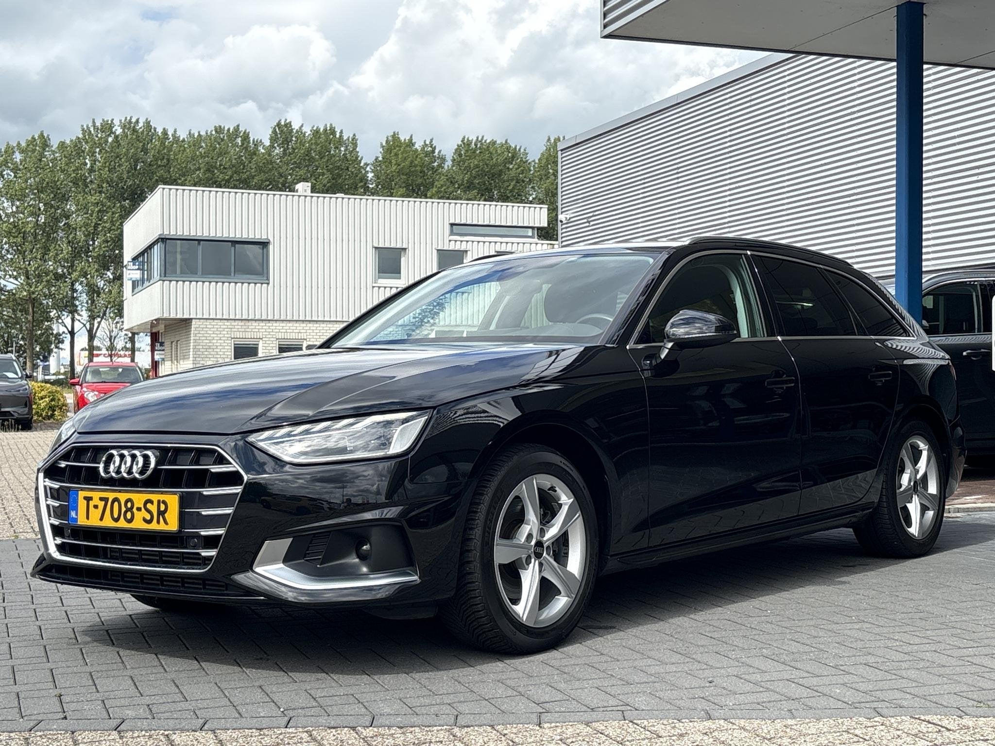 Audi A4 Avant 35 TFSI Advanced Edition 150pk | Wegklapbare T, Stof, Gebruikt, 4 cilinders, A4