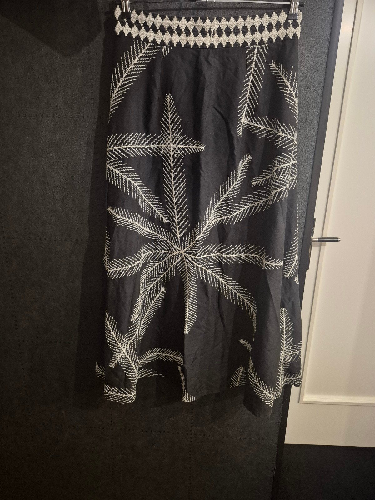 shoeby lange rok, Kleding | Dames, Rokken, Ophalen of Verzenden, Zo goed als nieuw, Zwart, Onder de knie