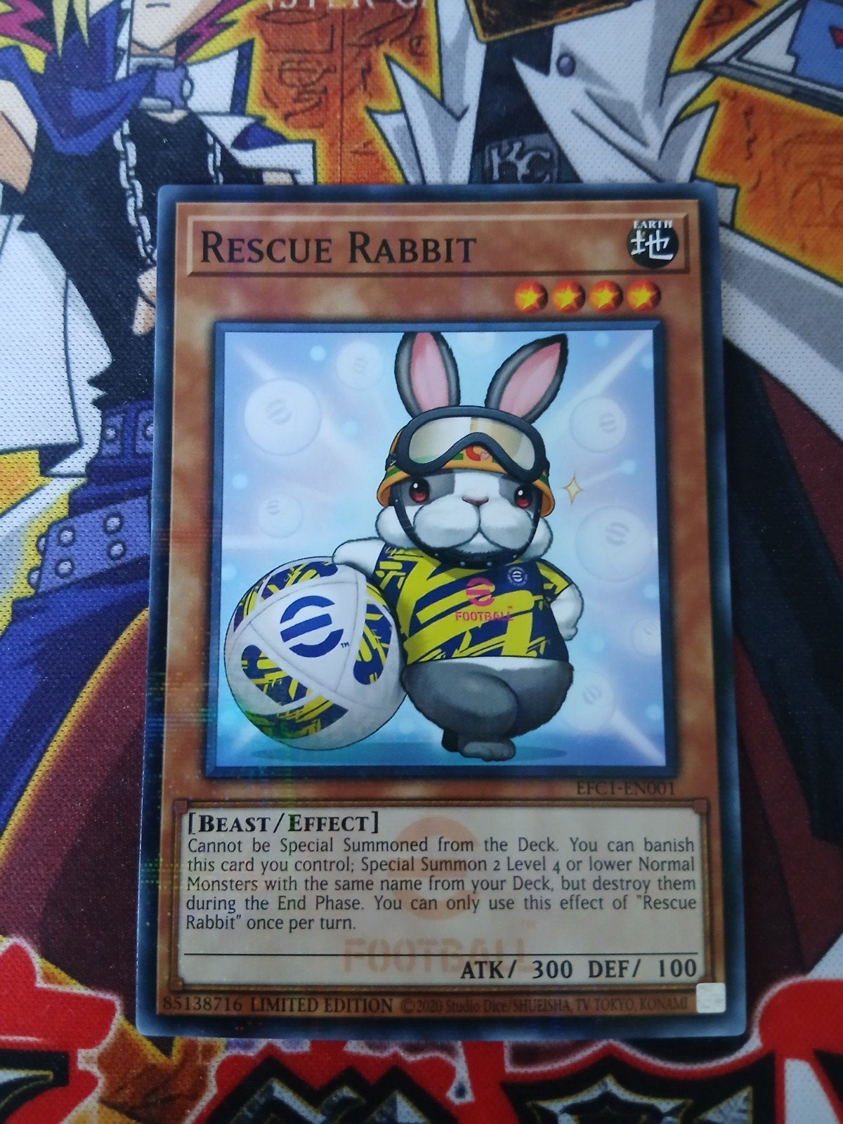 Rescue Rabbit - Parallel Rare eFootball Collab Promo EFC1, Ophalen of Verzenden, Zo goed als nieuw, Foil