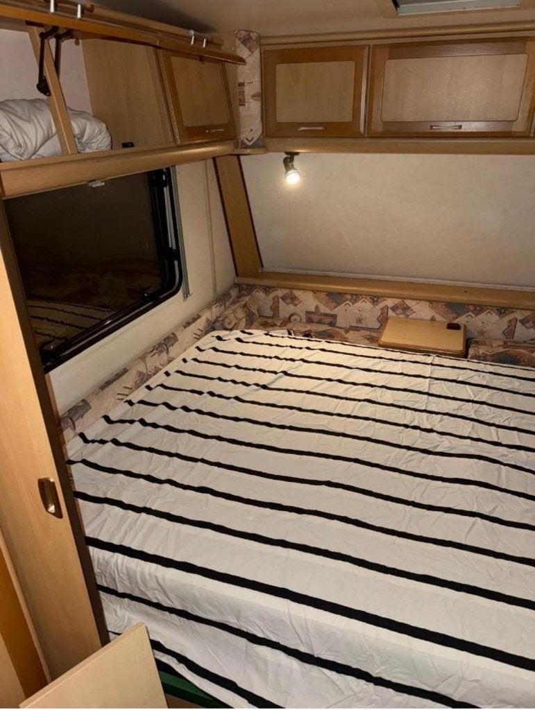 TEC Travel King 535 TE — nette caravan met voortent, Caravans en Kamperen, Rondzit, Particulier, Kachel, Tot en met 4