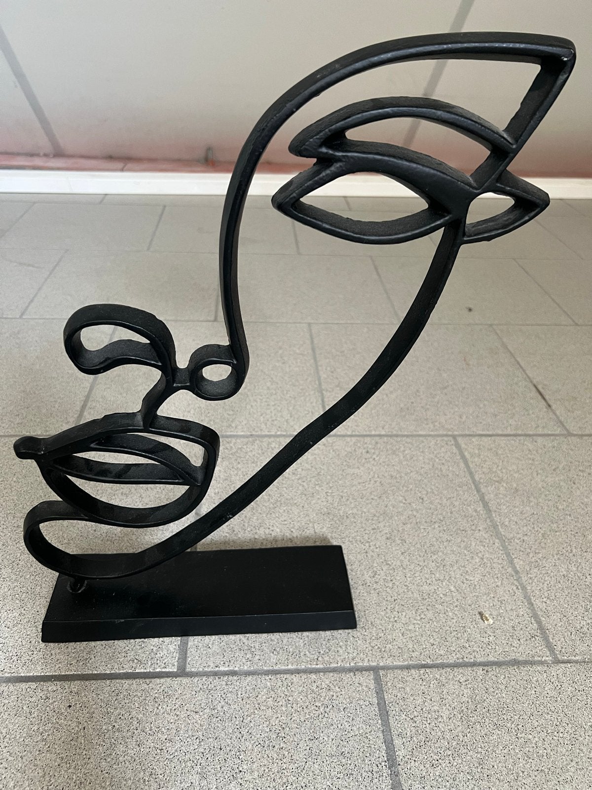 Moderne metalen sculptuur: Abstract gezicht op sokkel, Ophalen, Beeld, Abstract, Modern