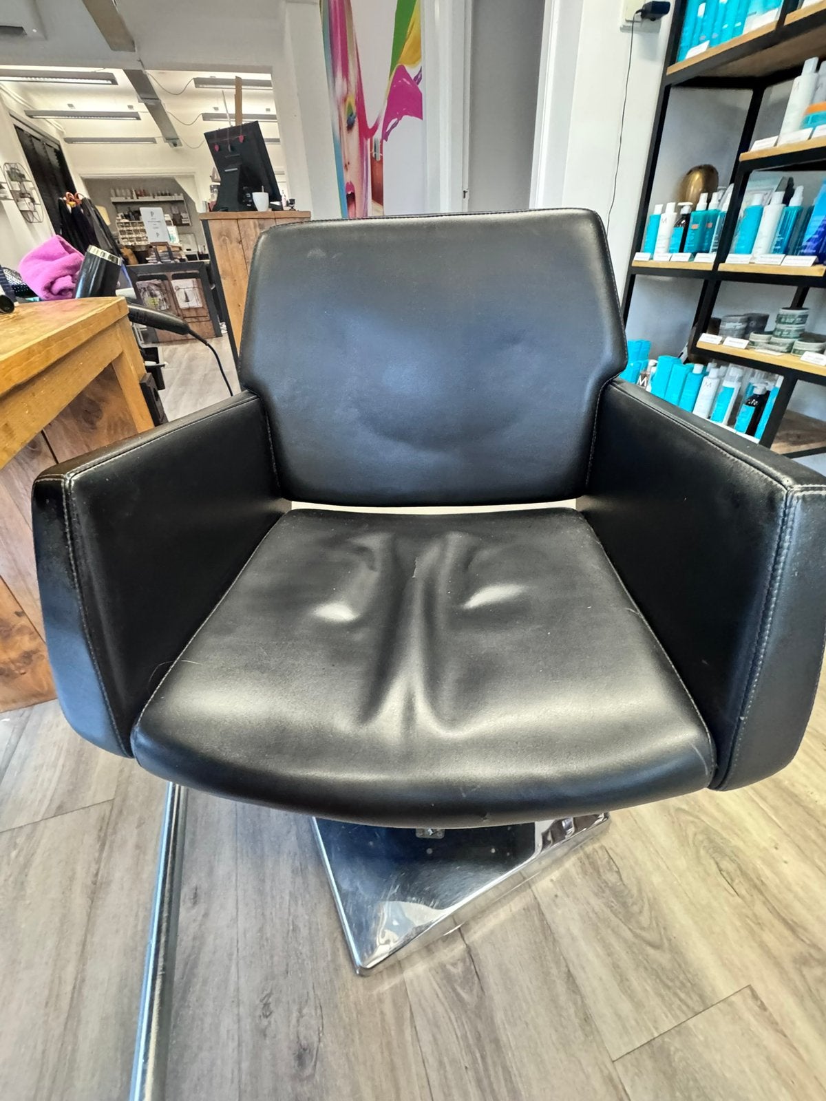 3 kapperstoelen  gratis afhalen in breda, Huis en Inrichting, Ophalen