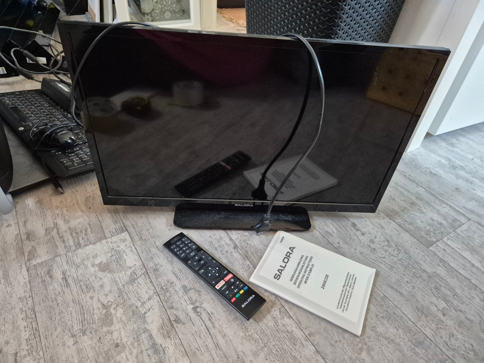 Salora 24HA330 TV - Compacte HD Ready LED Televisie, Overige merken, 50 Hz, HD Ready (720p), Ophalen of Verzenden