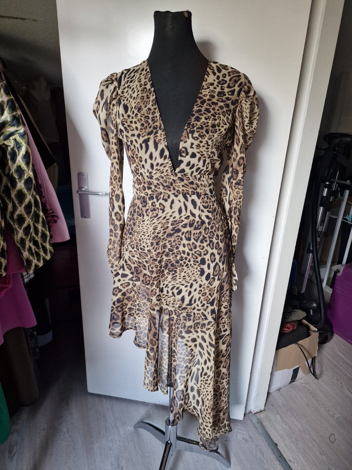jurk boohoo maat 36 nieuw, Ophalen of Verzenden, Nieuw, Maat 36 (S), Boven de knie