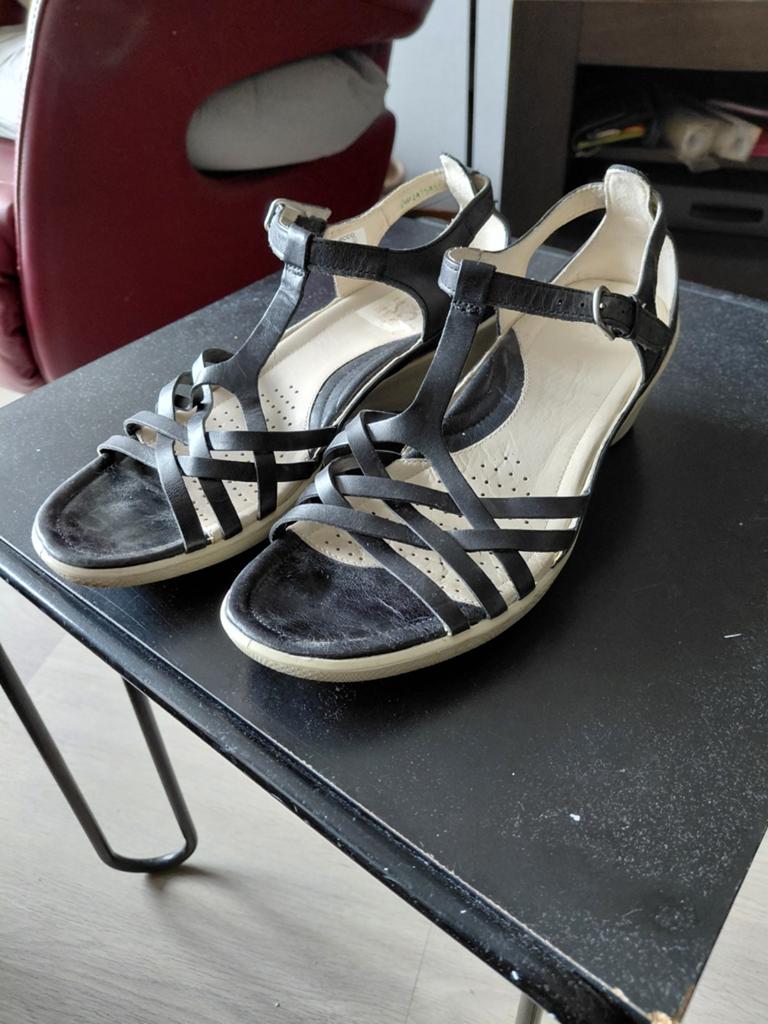 Zwarte ECCO sandalen met bandjes  maat 39, Ecco, Verzenden, Zwart, Sandalen of Muiltjes