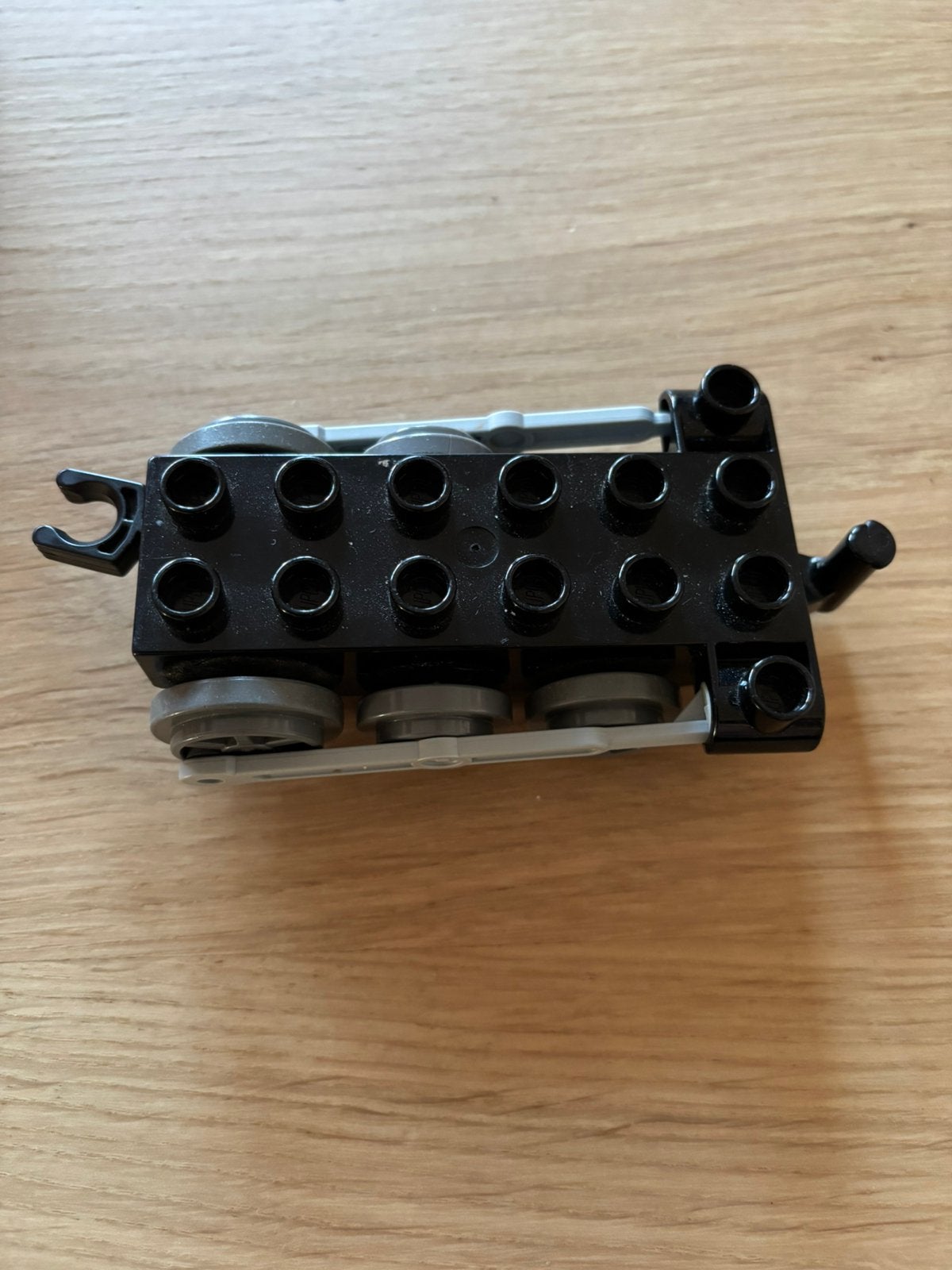 Lego Duplo onderstel locomotief (mist één wiel), Ophalen of Verzenden, Gebruikt, Duplo