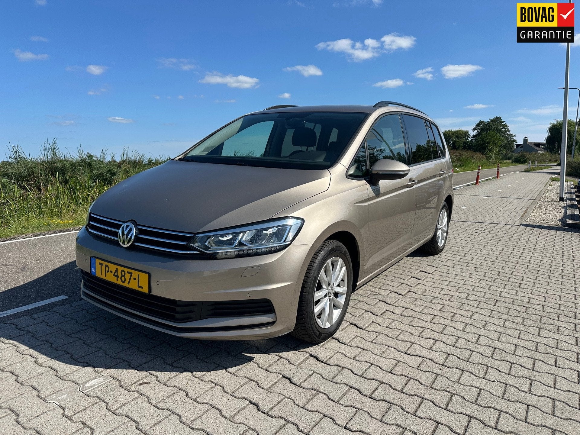 Volkswagen Touran 1.4 TSI Highline Edition R 7p, Trekhaak, C, Auto's, Stof, Gebruikt, 4 cilinders, 7 stoelen