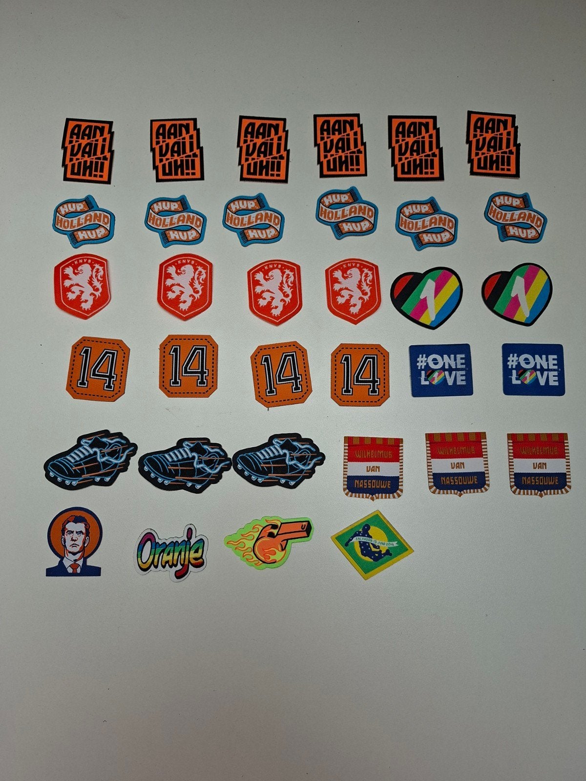Albert Heijn WK Oranje Patches/Emblemen (34 stuks), Verzamelen, Supermarktacties, Albert Heijn, Ophalen of Verzenden