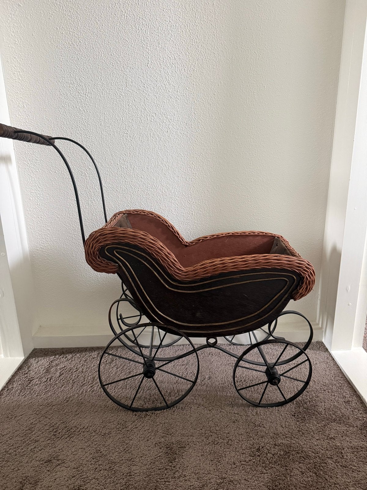 Antieke poppenwagen van riet en metaal, Ophalen, Gebruikt, Kinderwagen, Overige merken