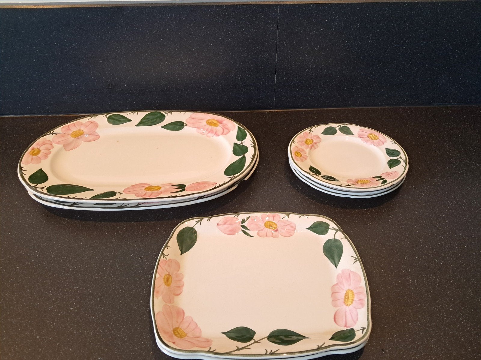 Villeroy en Boch Wild Rose, Ophalen of Verzenden, Overige stijlen, Porselein, Schaal of Schalen