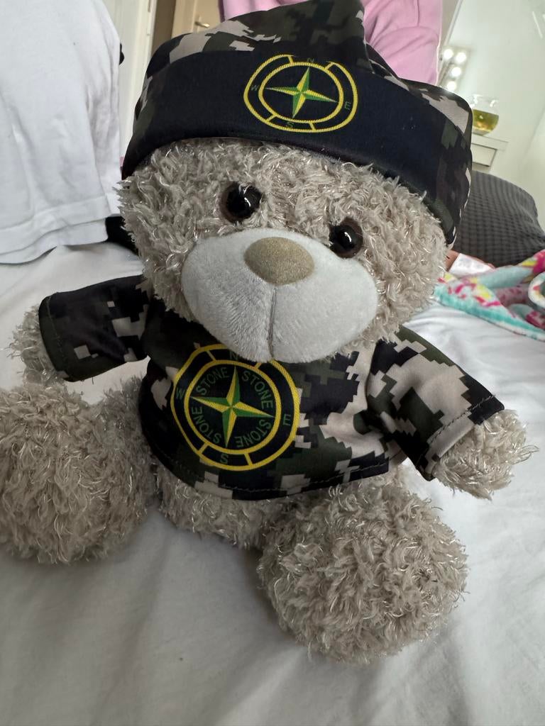 Leuke knuffels: beer, Stone Island beer en Squishmallows, Kinderen en Baby's, Speelgoed | Knuffels en Pluche, Ophalen, Gebruikt