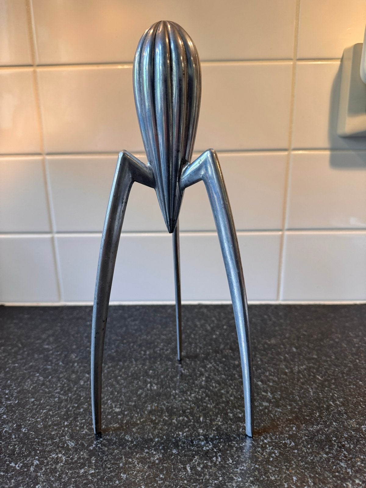 Alessi Citruspers - Philippe Starck Design, Zilver, Ophalen of Verzenden, Overige typen, Gebruikt