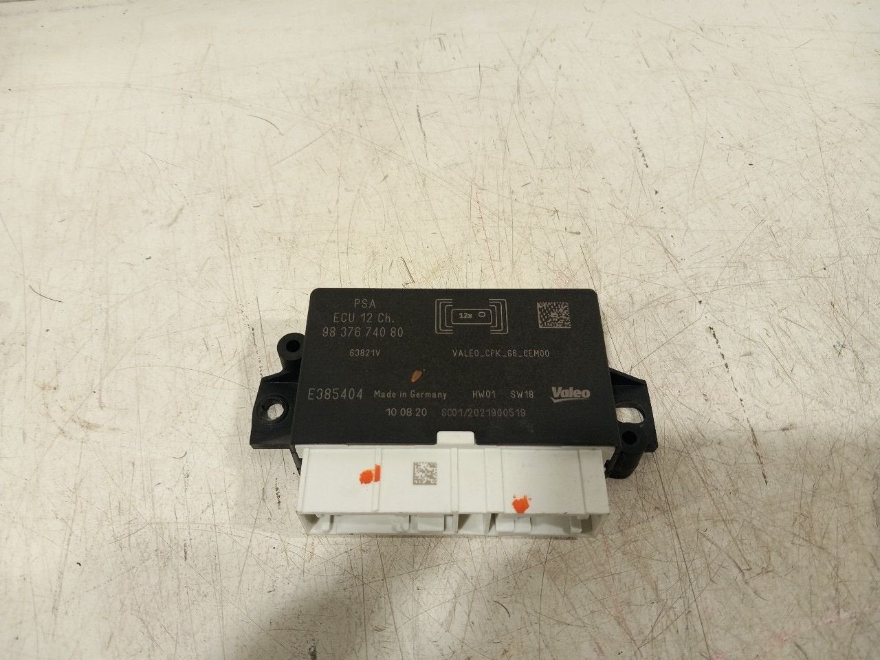 Computer park distance control Peugeot 2008, Onderdelen@venauto.nl, Van der Ven Autorecycling B.V., Gebruikt, Ettenseweg 76, 4706 PB Roosendaal, The Netherlands