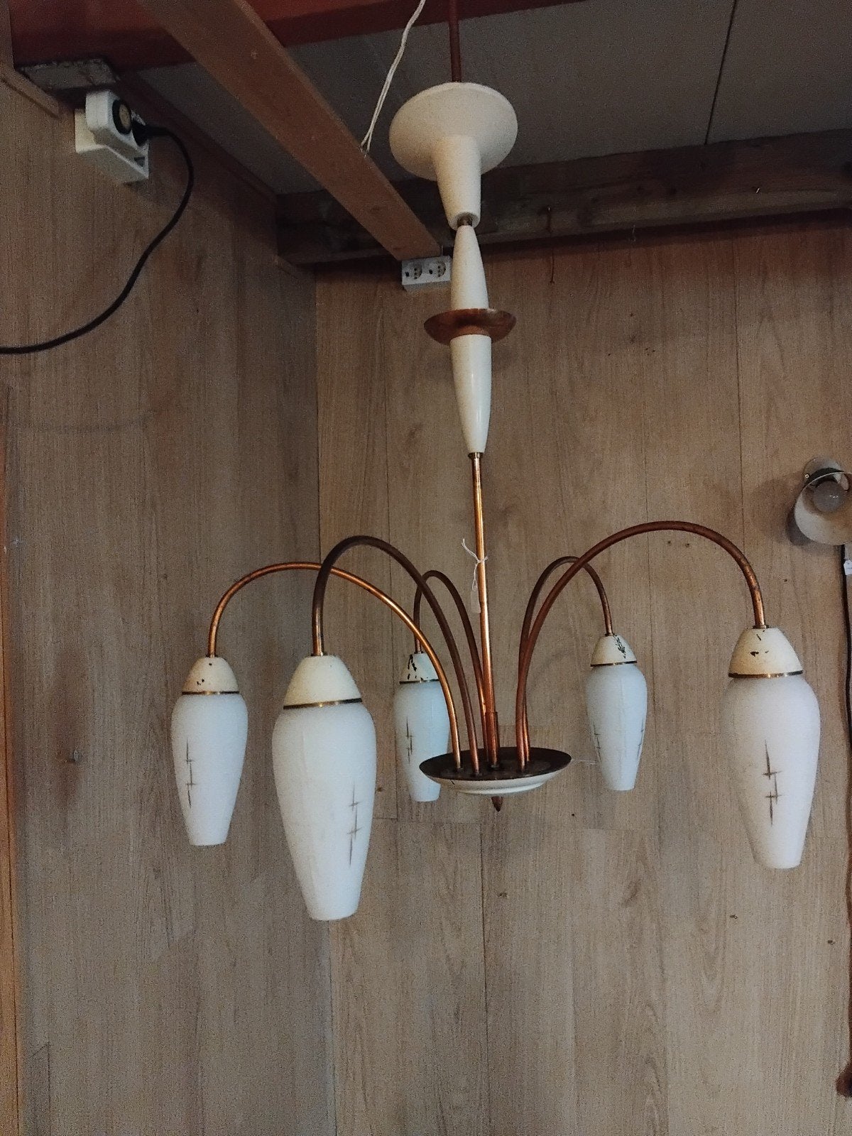 Vintage koperen kroonluchter met 5 armen en glazen kappen, Ophalen, Gebruikt, E14 (klein), Glas