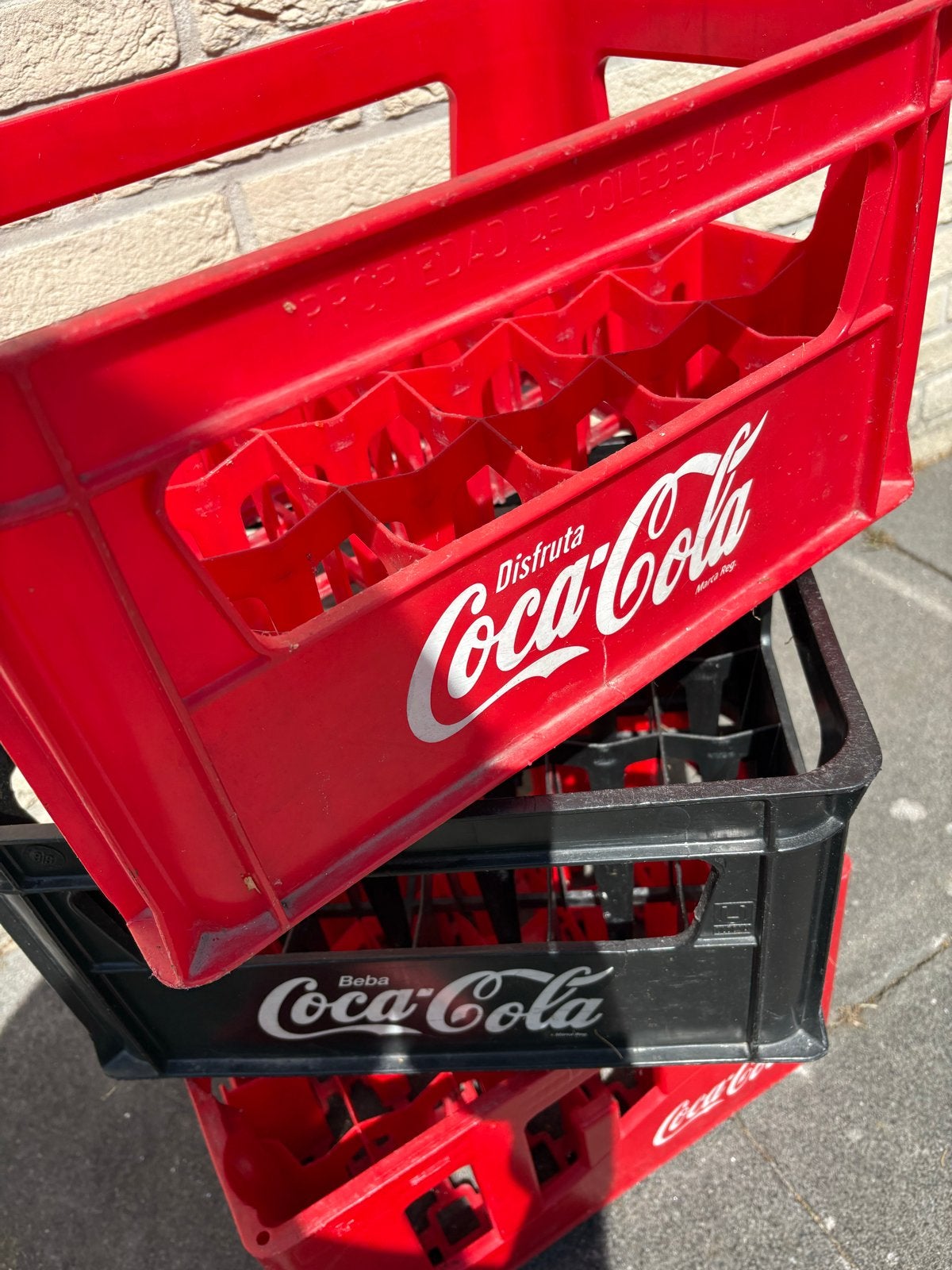 Coca-Cola kratten - Gebruikt met beschadigingen, Ophalen, Gebruikt, 40 tot 60 cm, 50 tot 75 cm