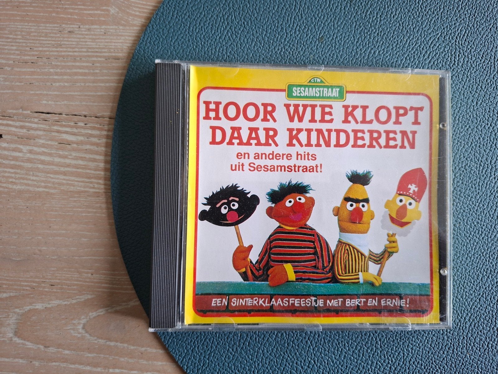 Sesamstraat hoor wie klopt daar kinderen, Ophalen of Verzenden, Zo goed als nieuw