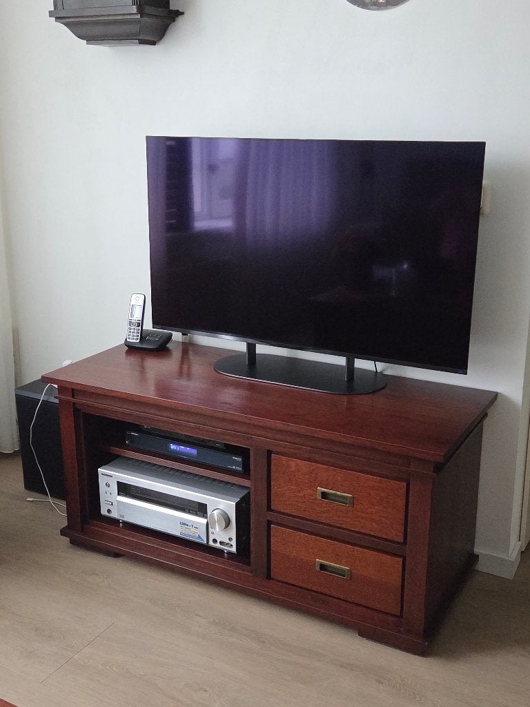 Tv kast donker eiken, Ophalen, 100 tot 150 cm, Eikenhout, Zo goed als nieuw