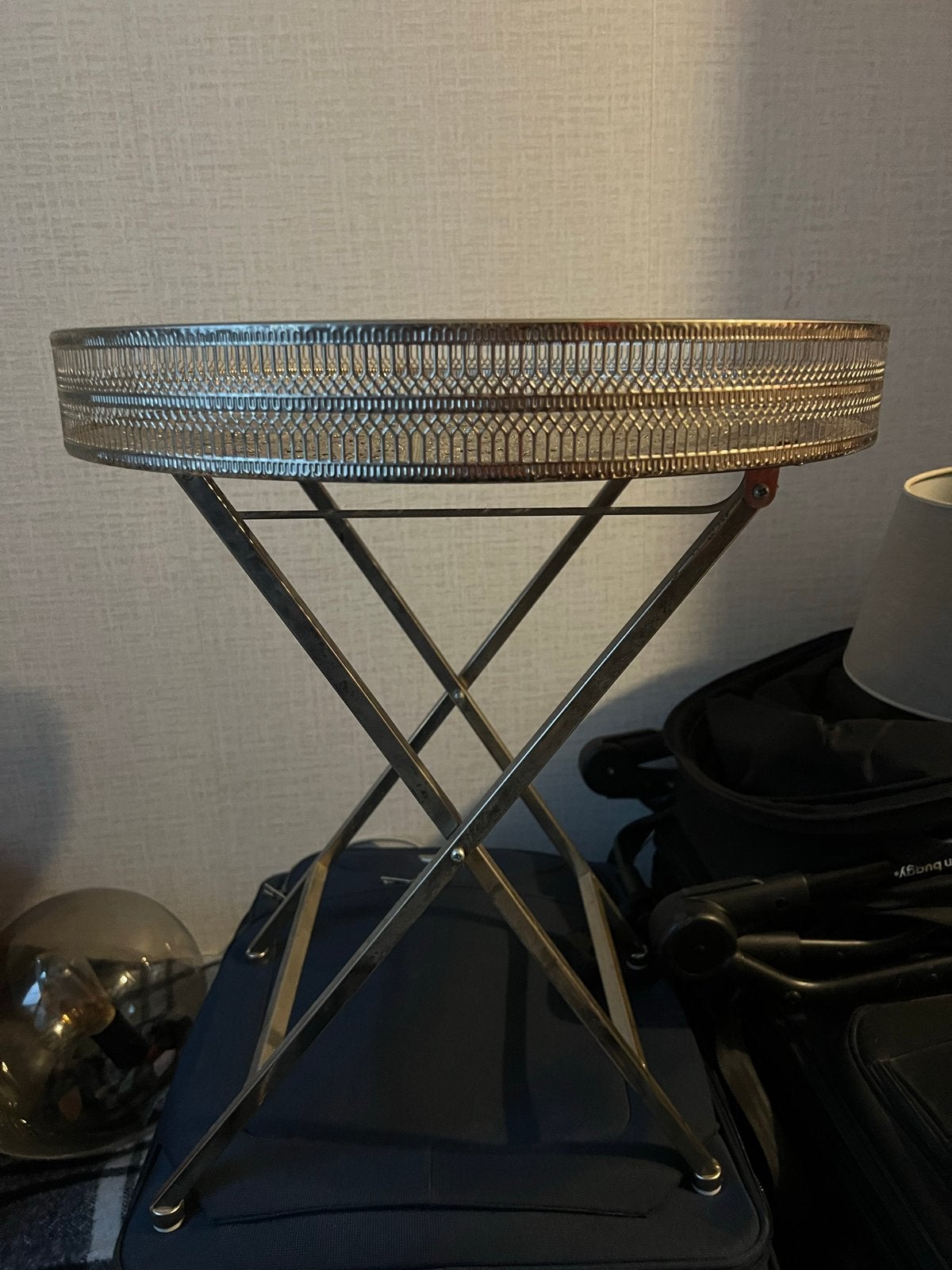 Decoratieve bijzettafel - zilverkleur, 45 tot 60 cm, Minder dan 55 cm, Metaal of Aluminium, Rond