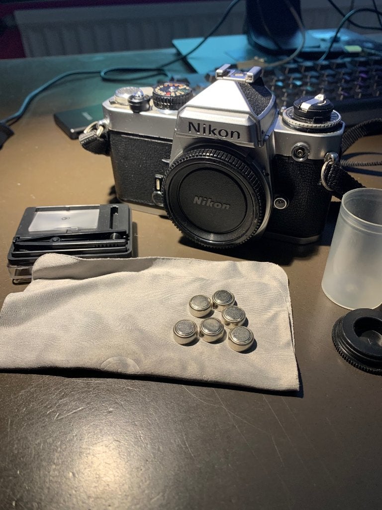 Nikon FE camera voor 35mm film, Audio, Tv en Foto, Fotocamera's Analoog, Ophalen, Gebruikt, Spiegelreflex, Nikon