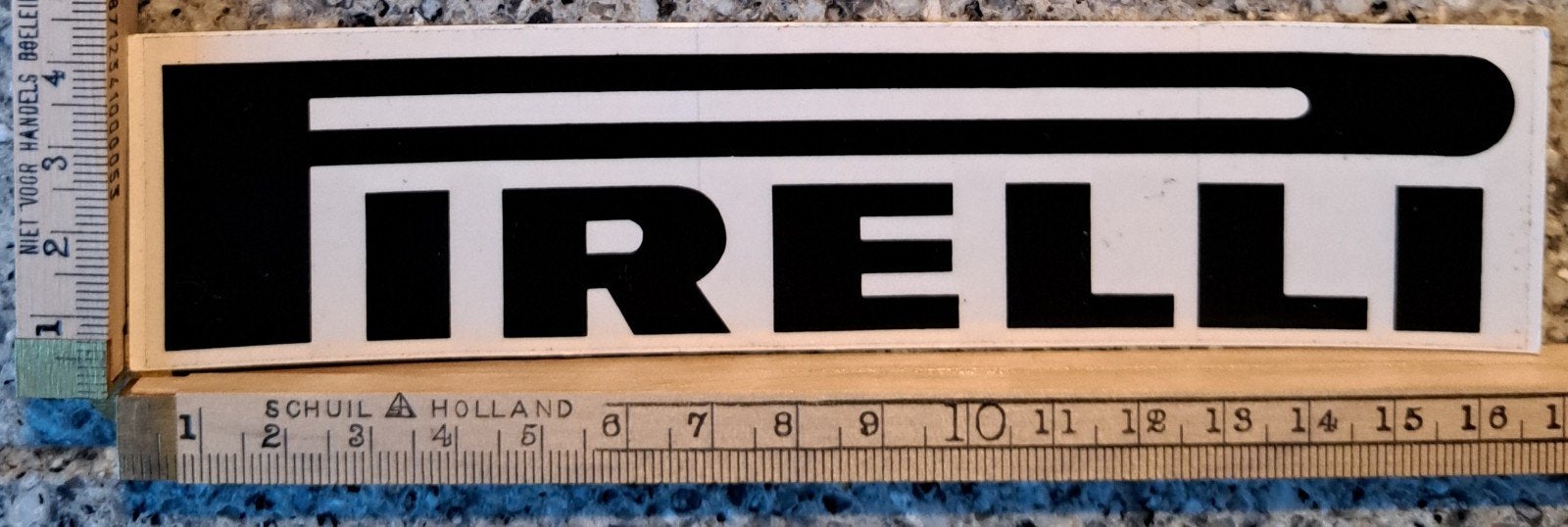 Vintage sticker Pirelli autoband merk autosport autorace, Ophalen of Verzenden, Zo goed als nieuw, Auto of Motor