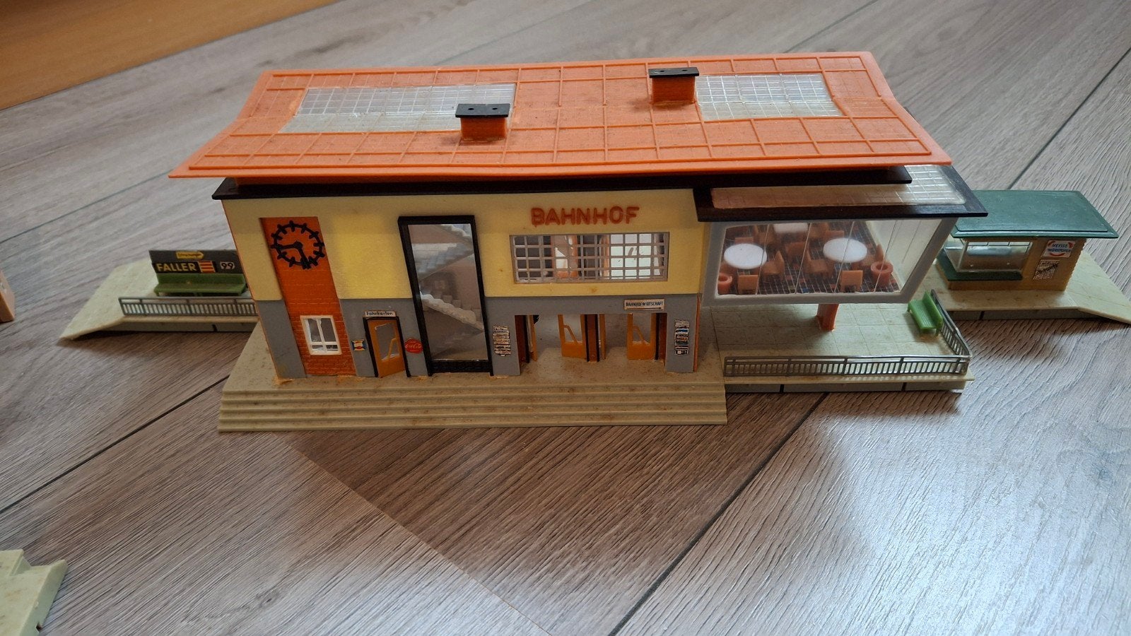 Diverse modelbouw huisjes, Ophalen of Verzenden, Gebruikt, Brug, Tunnel of Gebouw, Overige merken