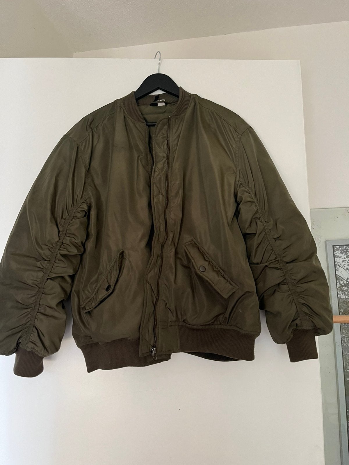 Bomber, groen, oversized, Ophalen of Verzenden, Zo goed als nieuw, Groen