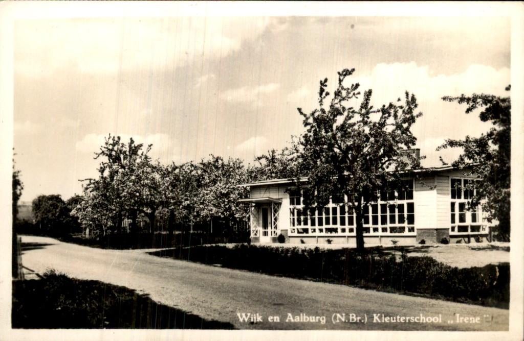 Wijk en Aalburg - Kleuterschool - Irene, Ophalen of Verzenden, 1960 tot 1980, Gelopen, Noord-Brabant
