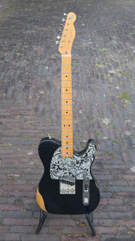 Fender Brad Paisley Esquire, Muziek en Instrumenten, Ophalen, Zo goed als nieuw, Solid body, Fender