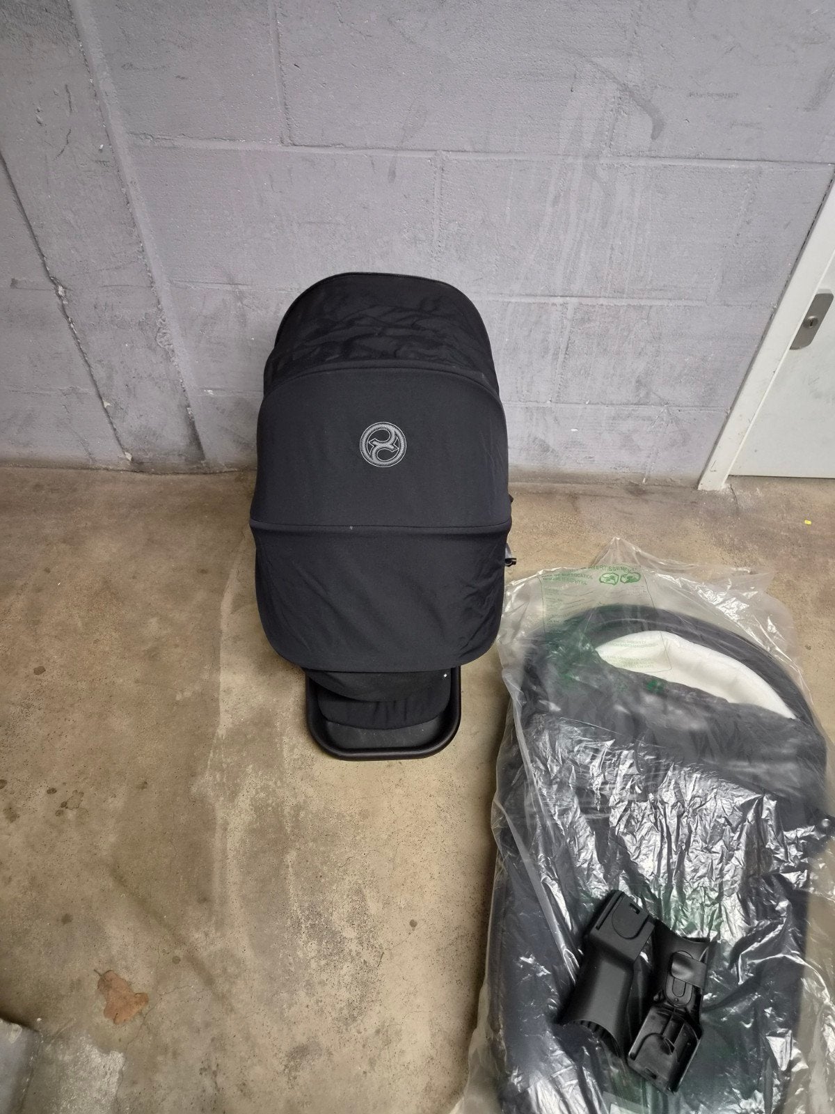 Foto 6 van Cybex priam kinderwagen zwart