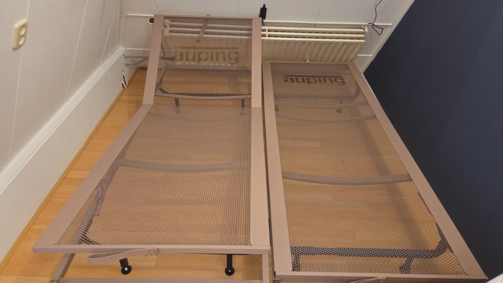 Auping bedbodems verstelbaar 200x80 met gratis matrassen, Ophalen, Beige, Tweepersoons, 80 cm