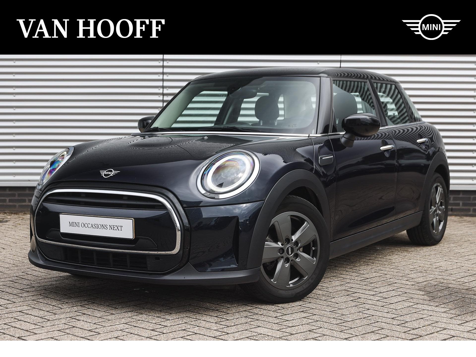 MINI Hatchback Cooper Classic Automaat / Sportstoelen / LED, 136 pk, Gebruikt, Met garantie (alle), Blauw