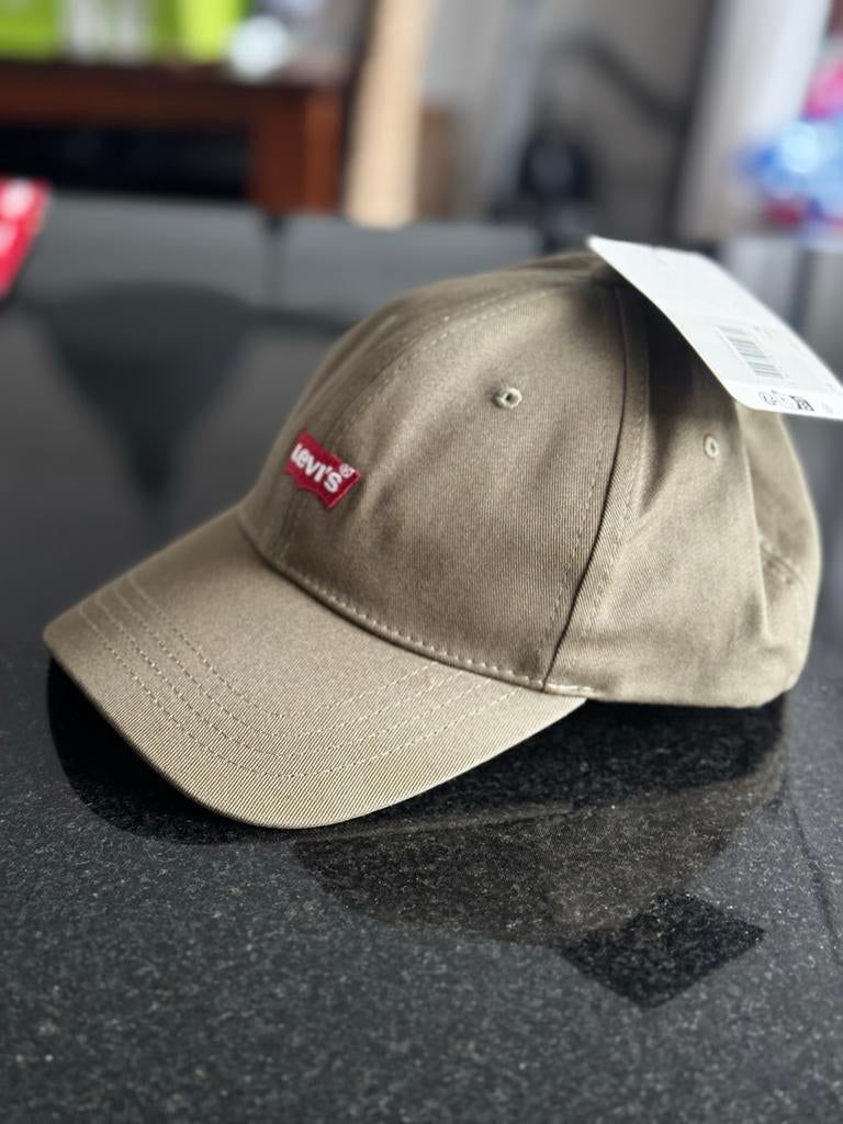Nieuwe Levi's pet - Khaki, Ophalen of Verzenden, Nieuw, One size fits all, Pet