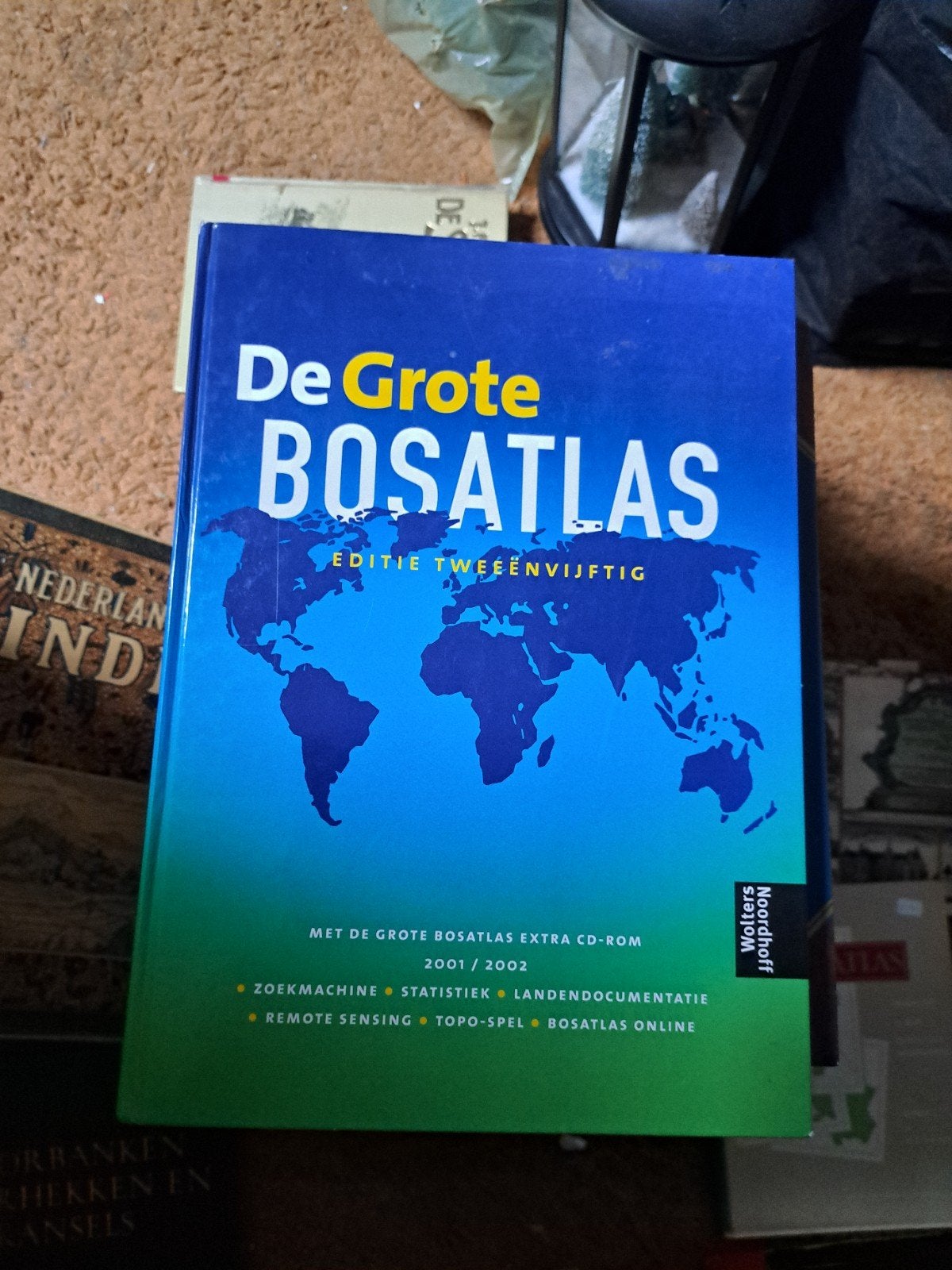 De Grote Bosatlas - Editie Tweeënvijftig (2001/2002), Boeken, Gelezen, Bosatlas, 2000 tot heden, Ophalen of Verzenden