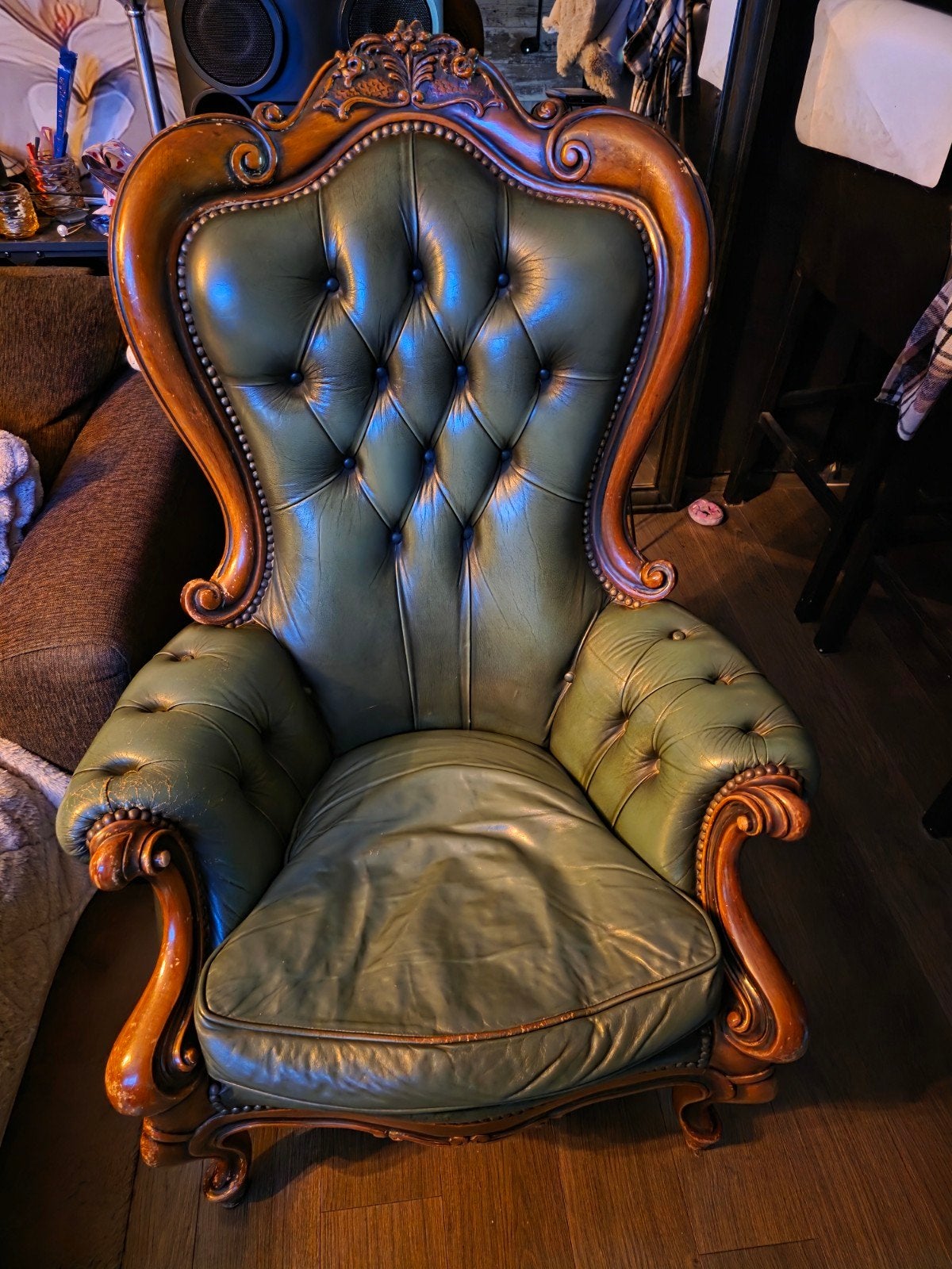 2 Antieke Chesterfield Fauteuil - Groen Leer & Hout, Ophalen