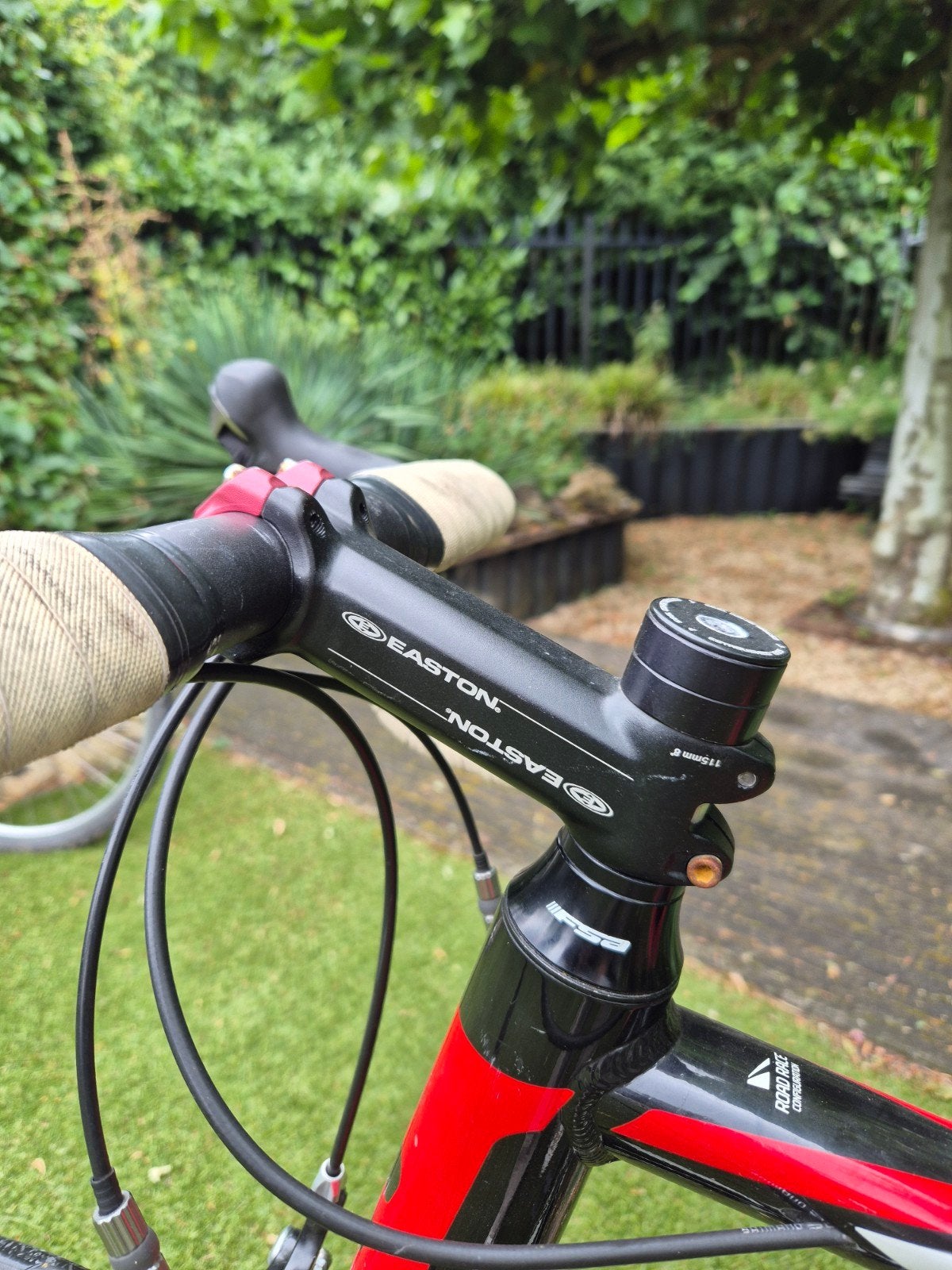 Racefiets Cube Peloton, zwart/rood, Easton onderdelen, 28 inch, Gebruikt, Aluminium, Meer dan 20 versnellingen